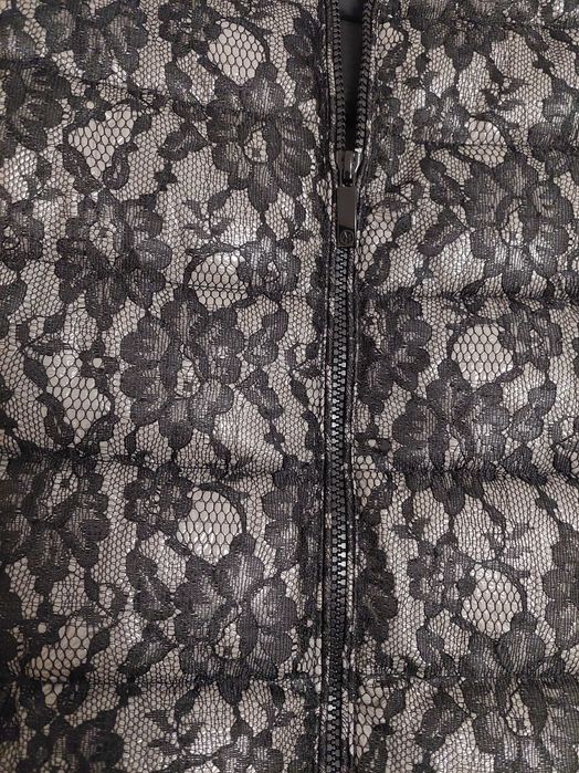 Куртка Armani xs