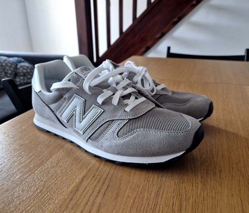 Tenis New Balance 373 original em cinza n 46.5
Novos a estre