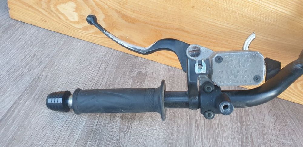 Кермо Yamaha в зборі