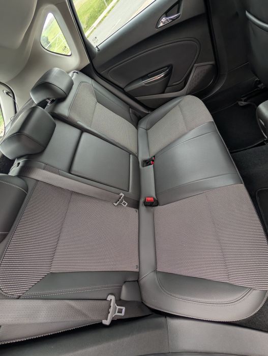 Opel Astra J 1.7 CDTI COSMO