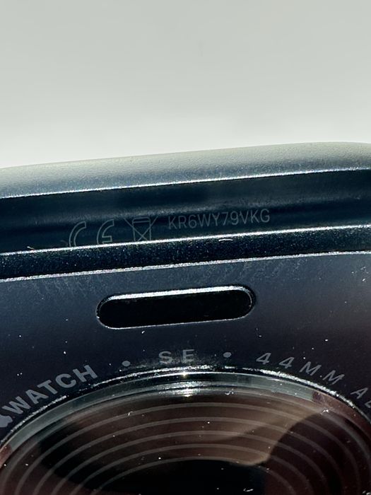 apple watch SE 2 44mm