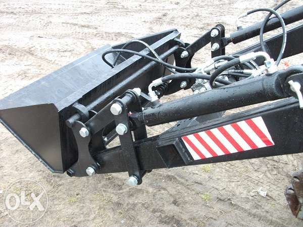 Ładowacz TUR 3 EURO-RAMKA czołowy c330 c360 mf255