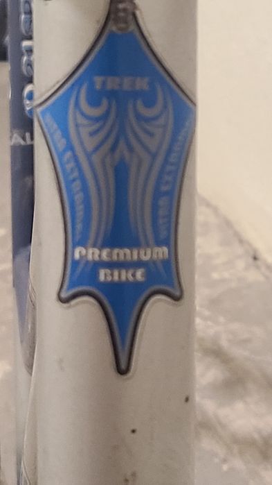 Rama TREK z amortyzatorem