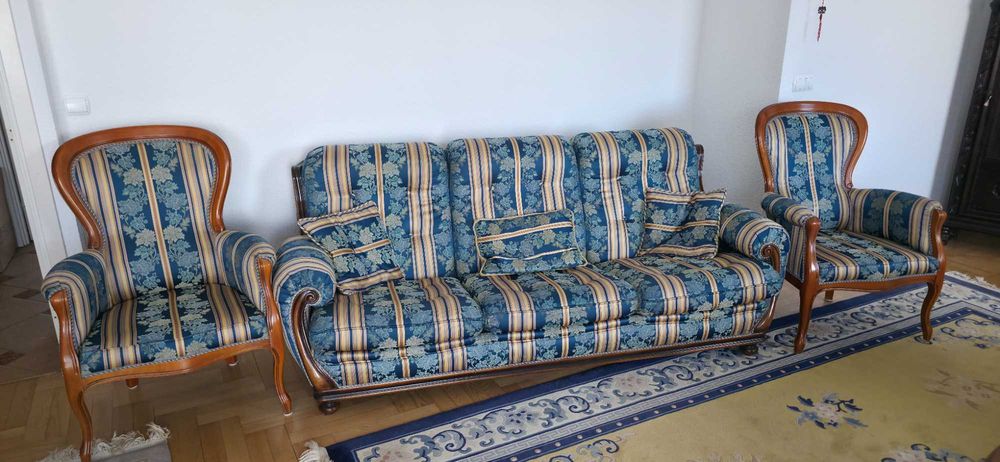 Zestaw mebli z litego drewna firmy Beryk Fils