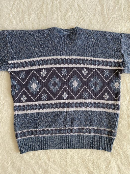 Sweter zimowy.