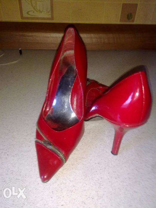 czerwone lakierki roz.4