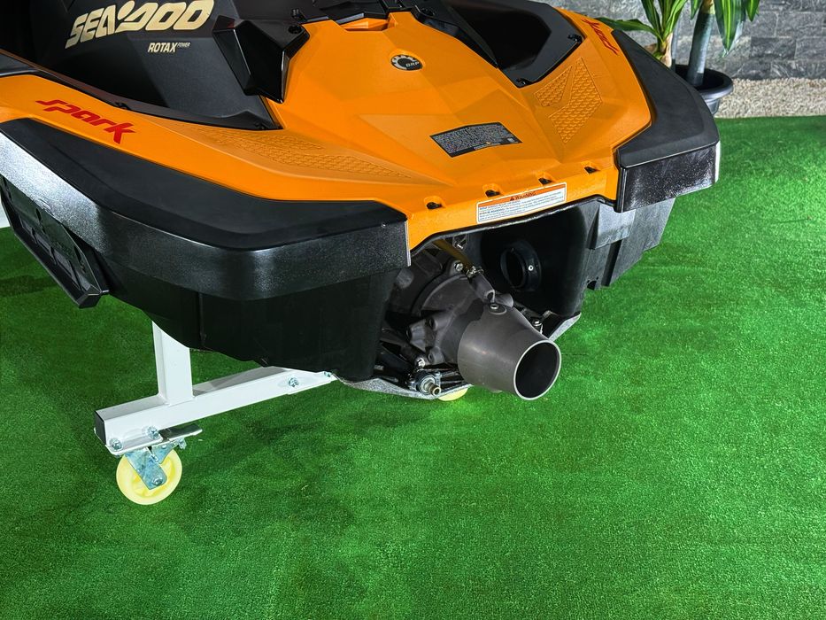 Sea-doo Spark - Com reboque