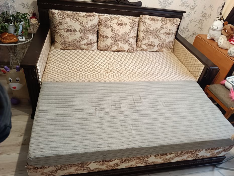 Продам диван ліжко