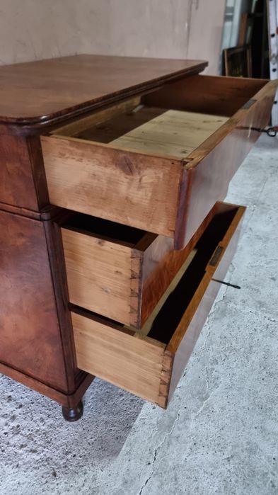Komoda Biedermeier