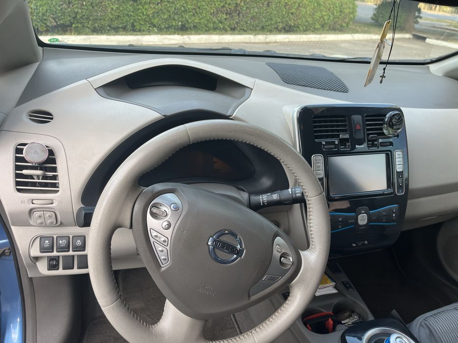 Nissan leaf, електро