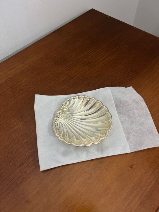 Prendas para cerimónia