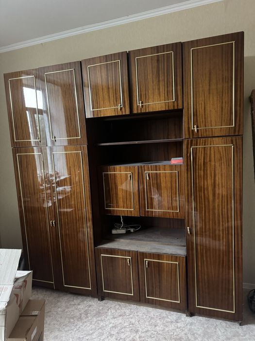 Меблі під реставрацію