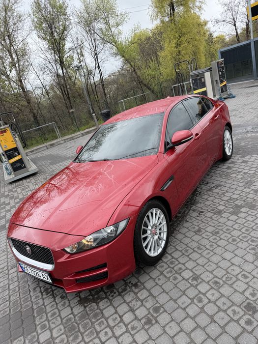 Jaguar XE 2015г, дизель