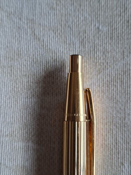 Esferográfica MontBlanc Noblesse Ouro