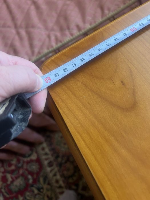 Продам стіл з натурального дерева