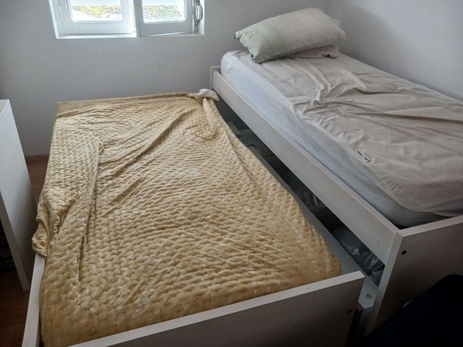 Cama dupla gaveta com 3 gavetões
