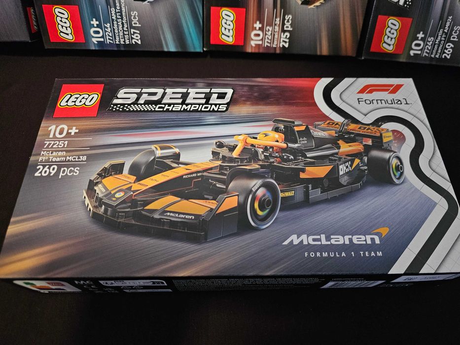 LEGO Speed Champions | Carro de Corrida F1 | Formula 1 - NOVO | SELADO