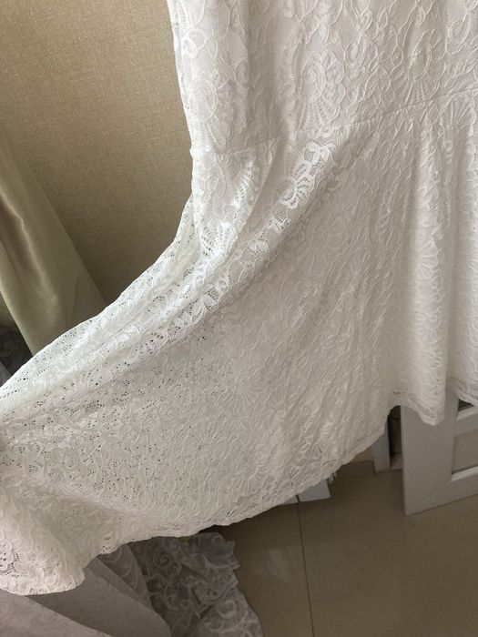 Плаття мереживо платье на крестины венчание в церковь кружевное удлене