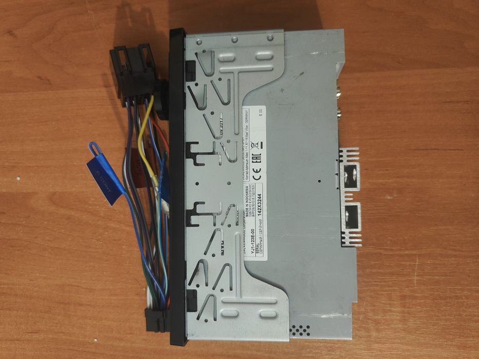 Продам Магнітолу Jvc kd-x152