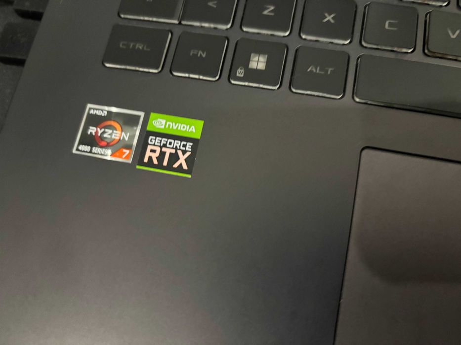 Portátil Gaming - RTX3050 Ti - 16Gb RAM - Ryzen 7 4800H - 512Gb SSD