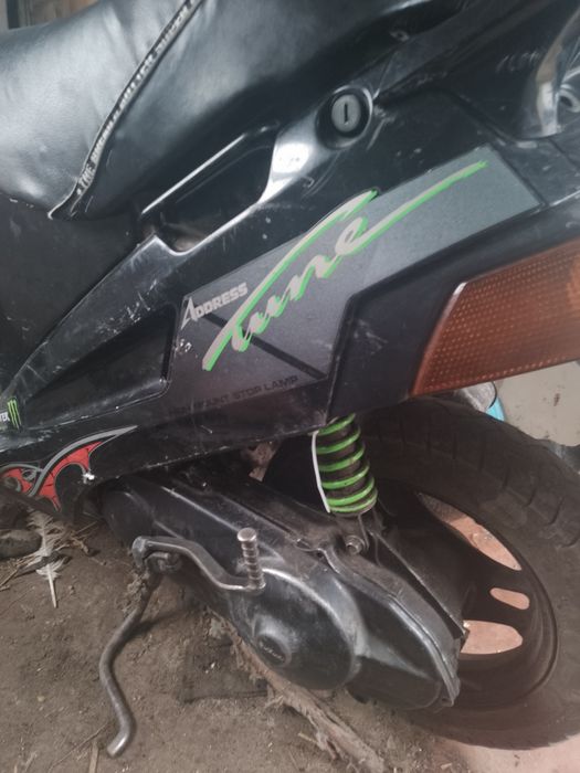 Продам Або обміняю скутер Сузукі адрес 50