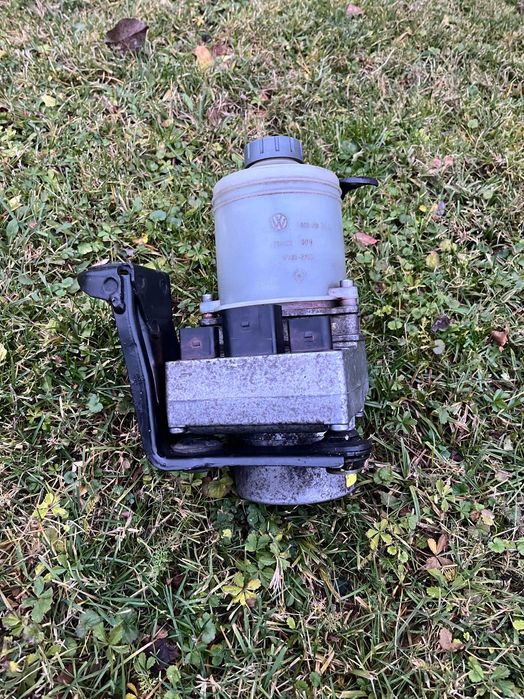 Pomp wspomagania Polo 9N