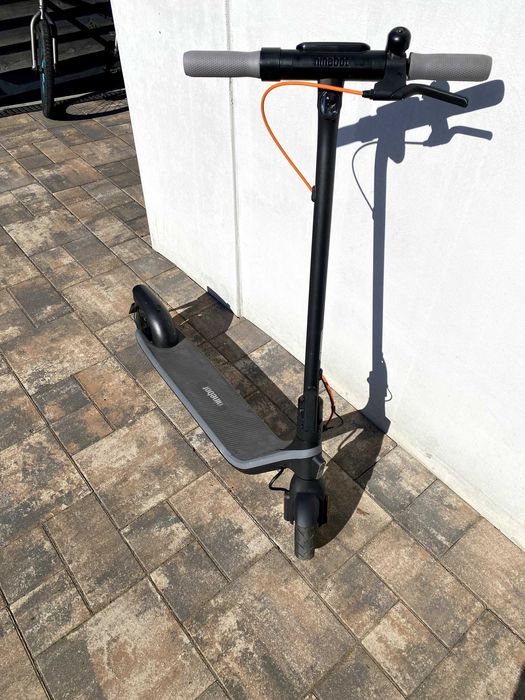 Електросамокат Ninebot Segway E2 plus