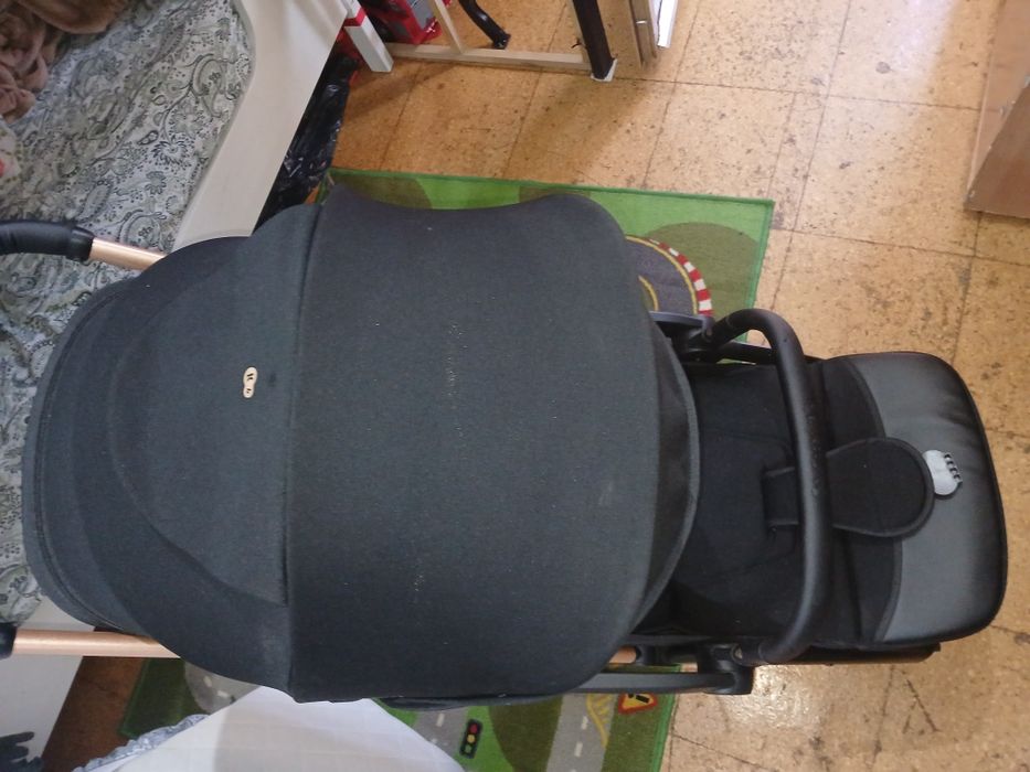 Carro bebé viagem,passeio como novo