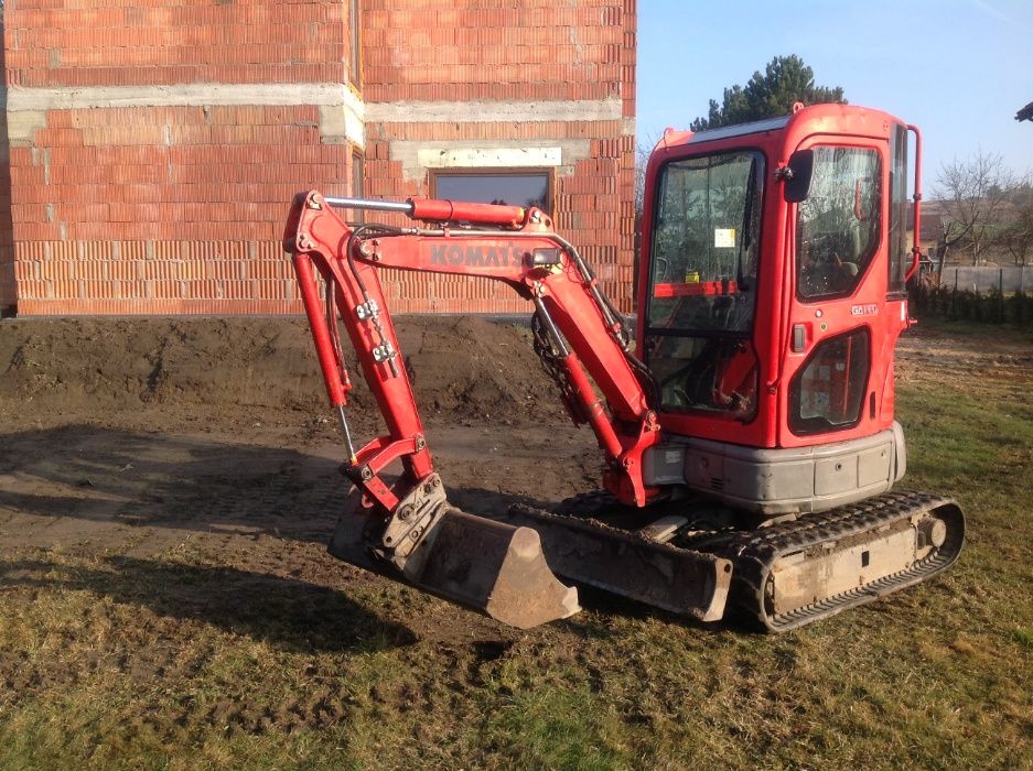 Usługi minikoparką niwelacja terenu wykopy koparka glebogryzarka