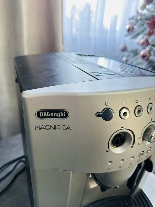 Кавомашина DeLonghi ESAM 4000 eko Magnifica