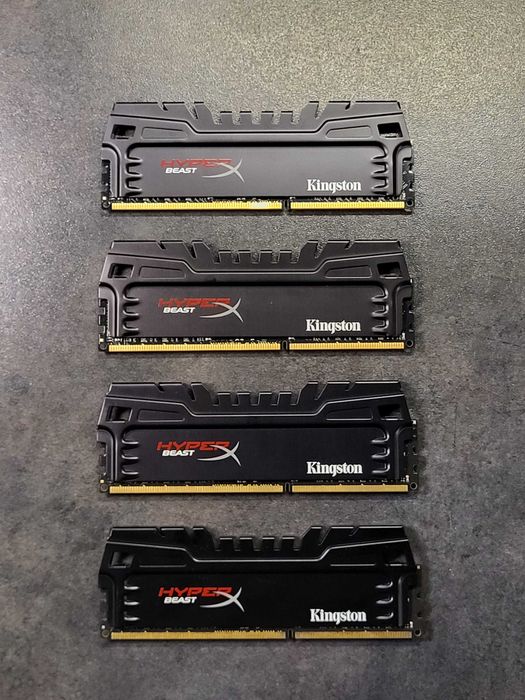 Pamięć RAM DDR3 Kingston HyperX Beast 2x8GB 2400MHz