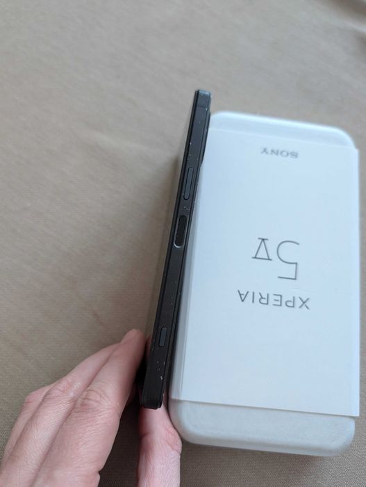 Sony Xperia 5 V 8/128 czarny szkło etui