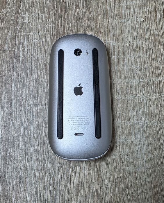 Apple iMac 21,5 2019 + Rato e teclado