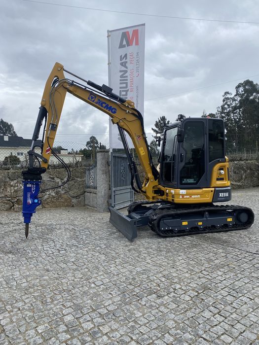 Mini Giratoria Novas XCMG