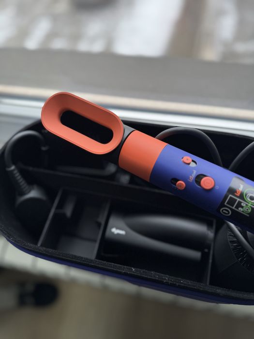 Продам стайлер Dyson Airwrap