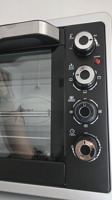 Piekarnik duży  65L