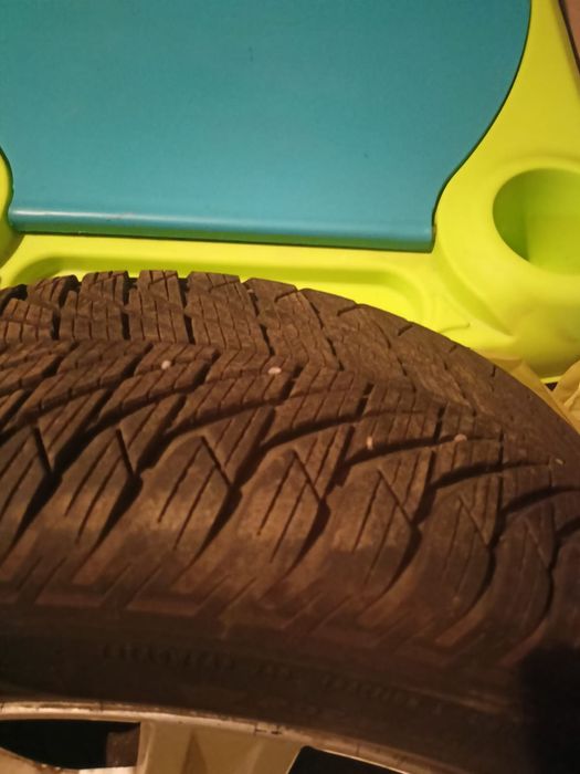 Komplet  opon wielosezonowych  +alufelgi 15/195/65