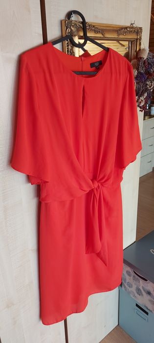Nowa sukienka elegancka tkk max M L czerwona