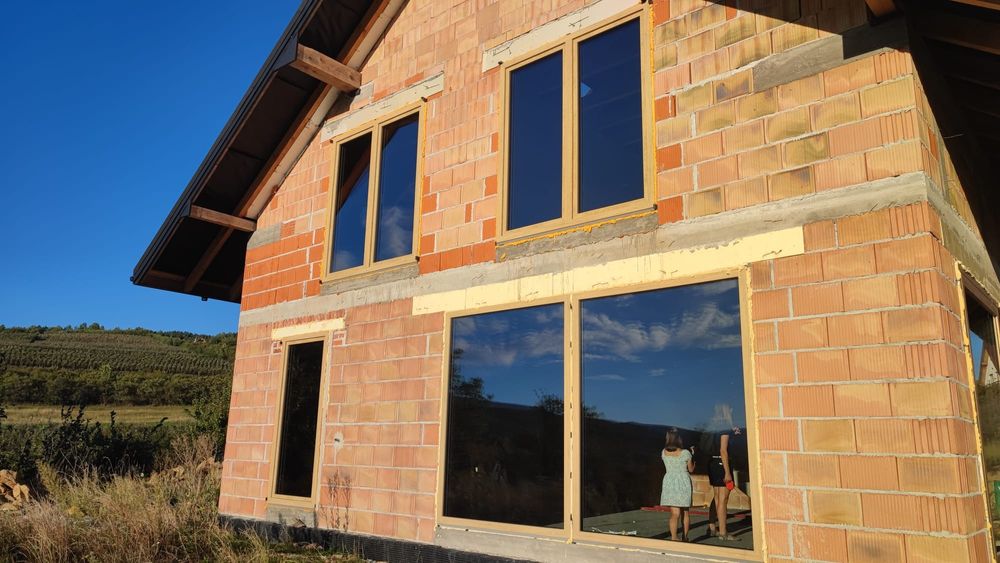 Okna pionowe do domu i garażu + bramy garażowe | Szeroki wybór | Monta