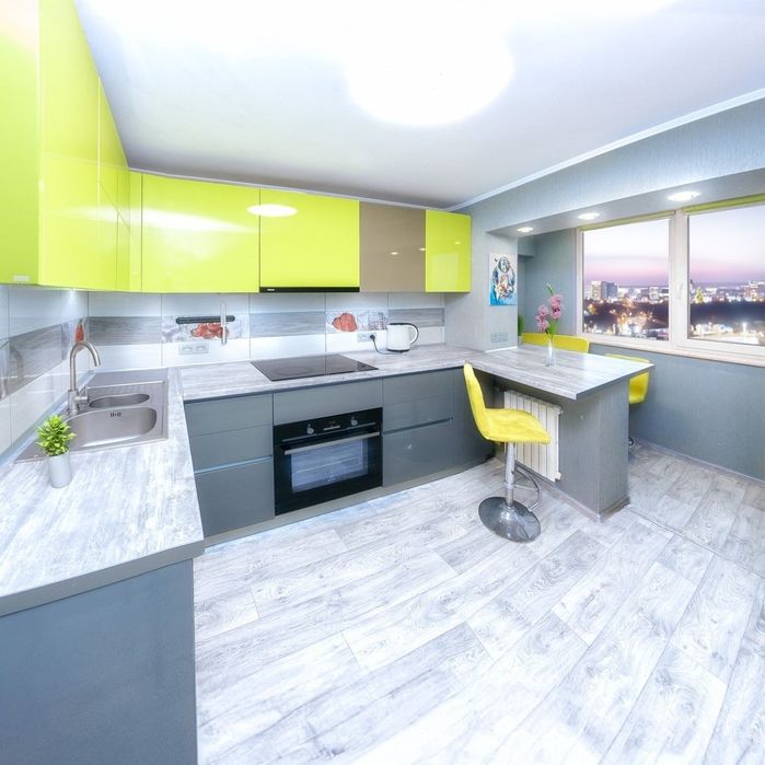 Почасово,Посуточно Вокзал Госпиталь 1к красивая на ул.Рабочей 71 - 850