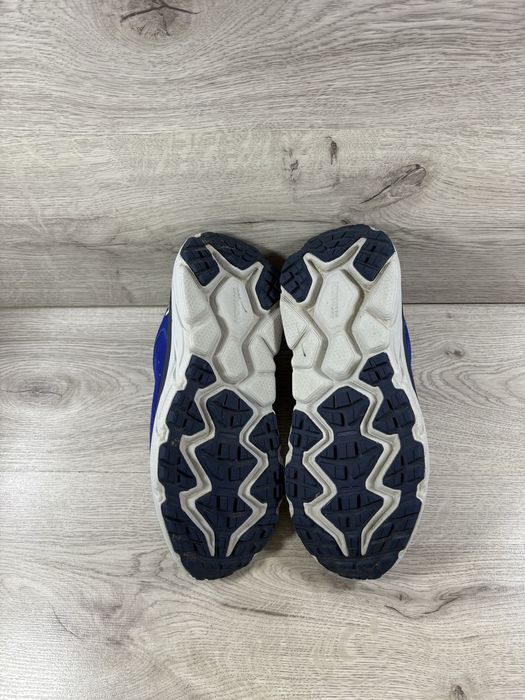 Hoka Challenger жіночі кросівки 38 розмір