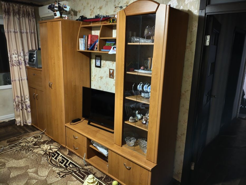 Стенка цвет ольха