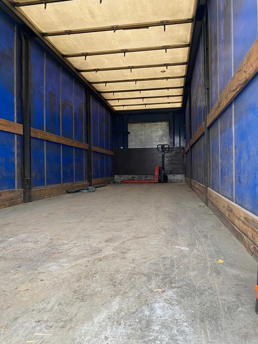 Renault Midlum 215  / Plandeka 9,5 m