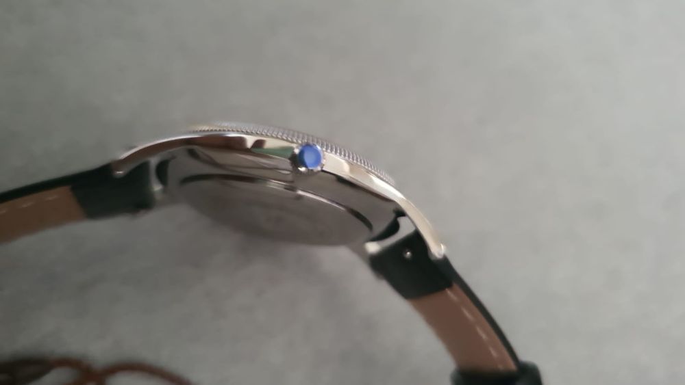 BERNY Men's Luxury Ultra-Thin Quartz Dress Watch (Model 2944M-B)