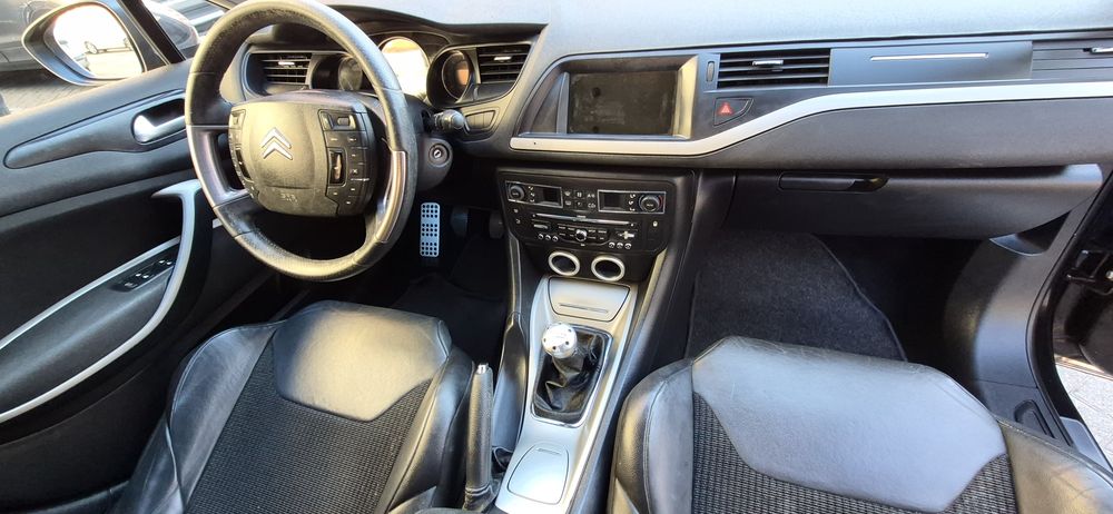 Citroën c5 1.6 hdi poucos kms  11