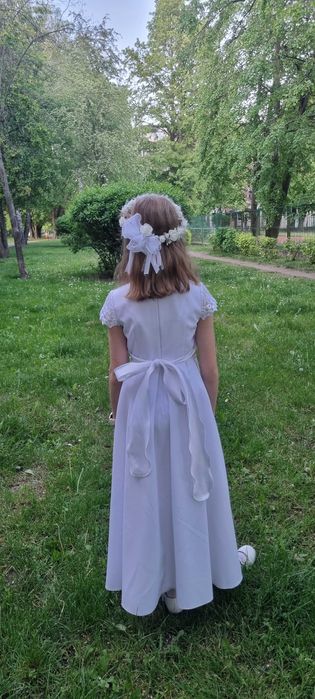 Zestaw Alba komunijna, wianek, bolerko roz. 140/146