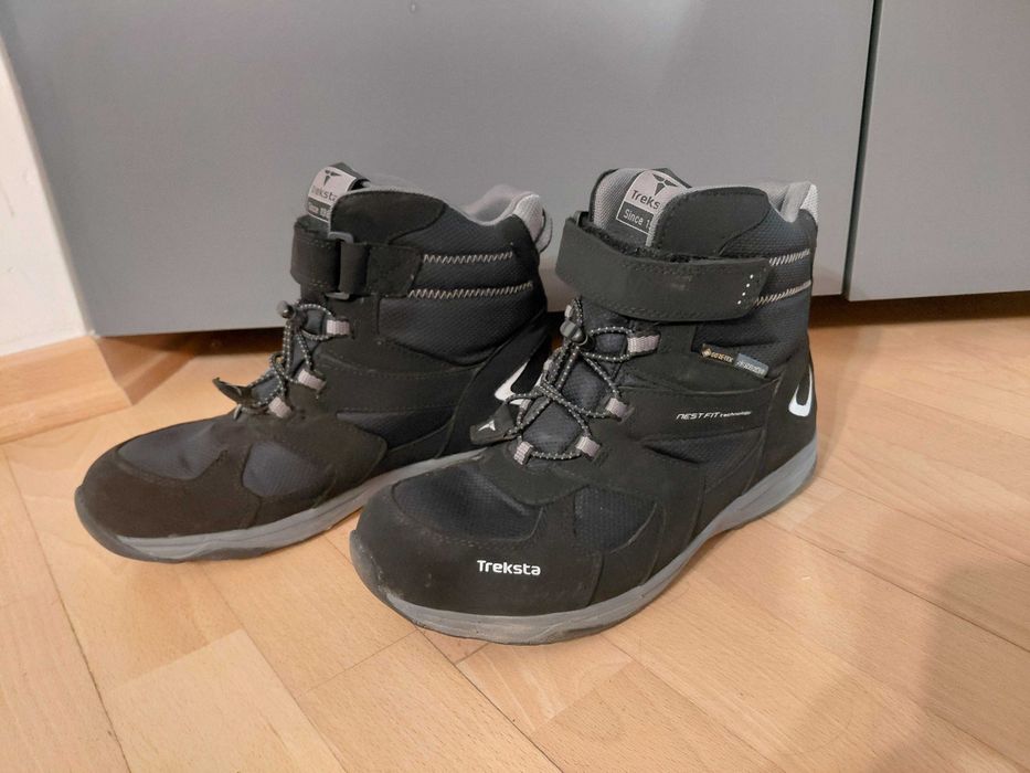 Śniegowce Treksta r. 39 goretex, ocieplane, lekkie