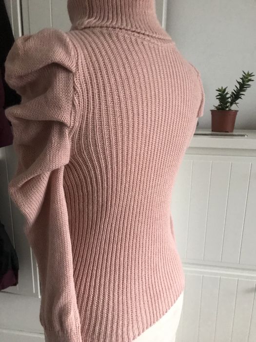 Golf  ciepły Made  In ITALY r. S Butik