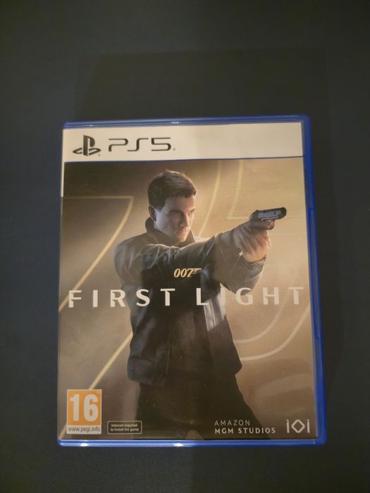 Gra 007 First Light PlayStation 5