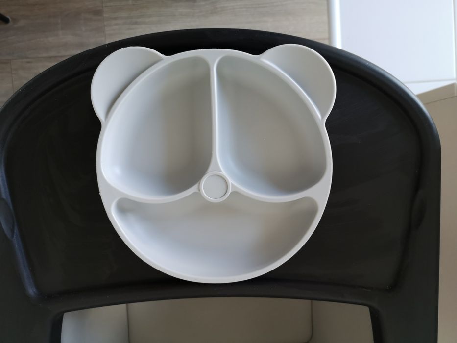 NOWY Talerzyk silikonowy z przyssawką podziałką BLW szary miś